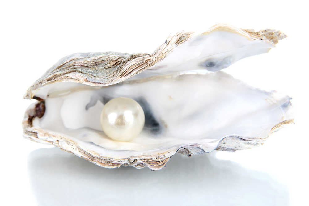 Cómo reconocer las perlas reales de las de imitación y cómo determinar su valor